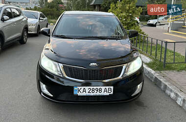 Седан Kia Rio 2013 в Києві