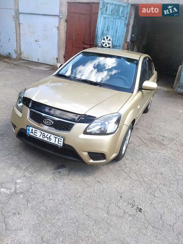Kia Rio 2011