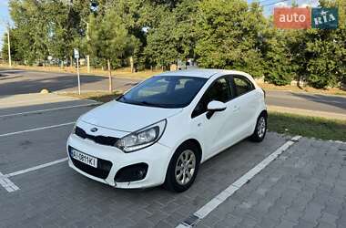 Хэтчбек Kia Rio 2012 в Киеве