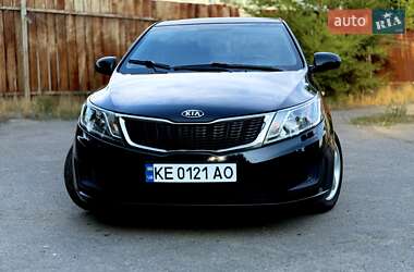 Седан Kia Rio 2012 в 