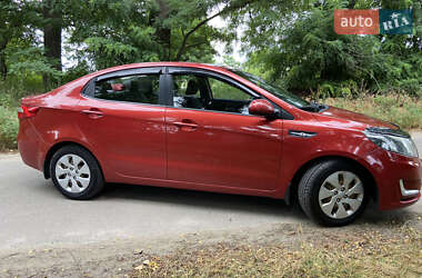 Седан Kia Rio 2011 в 