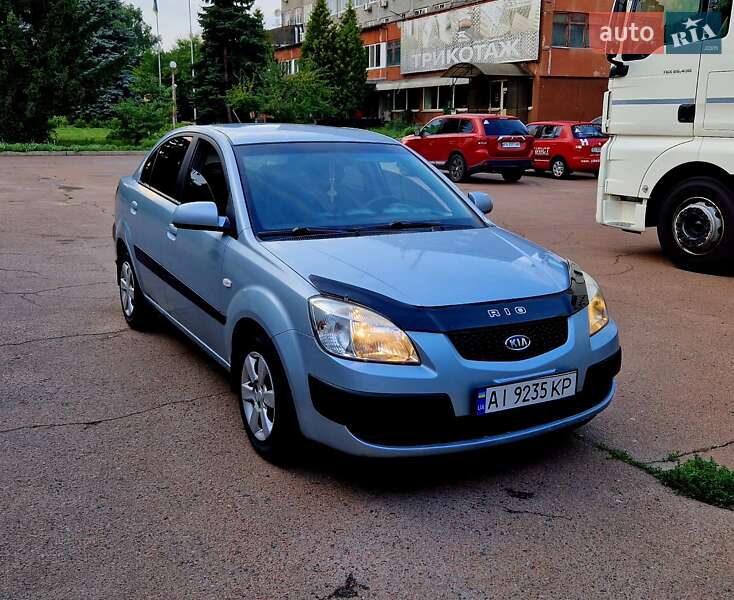 Kia Rio 2007