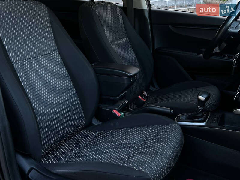 Седан Kia Rio 2018 в Миколаєві