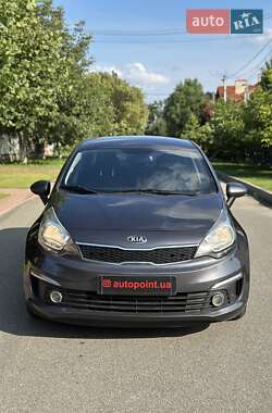 Хетчбек Kia Rio 2015 в Білогородці