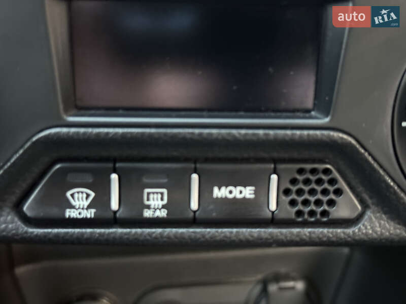 Седан Kia Rio 2014 в Дніпрі