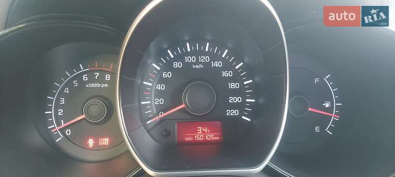 Седан Kia Rio 2013 в Первомайске