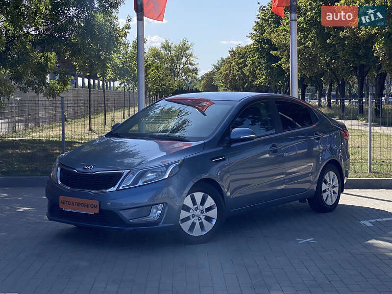 Kia Rio 2013
