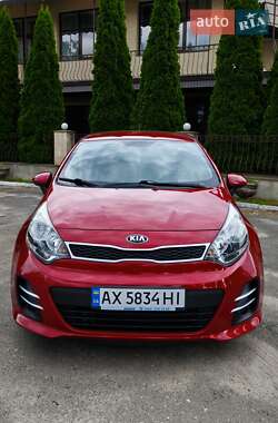 Хэтчбек Kia Rio 2015 в Харькове