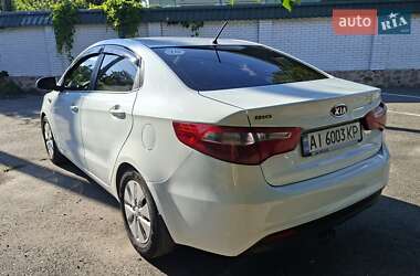 Седан Kia Rio 2011 в 