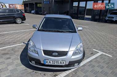 Хетчбек Kia Rio 2008 в Києві