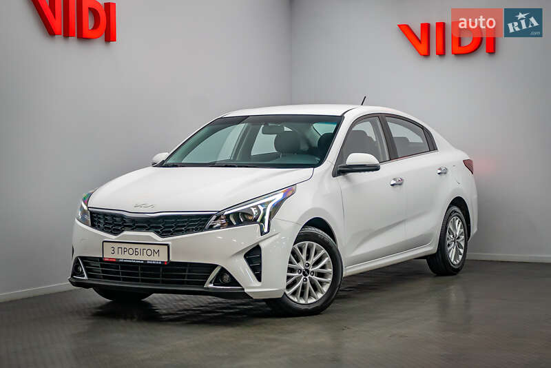 Kia Rio 2021