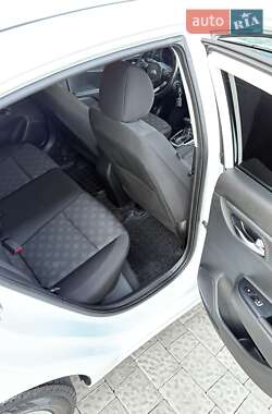 Седан Kia Rio 2018 в 