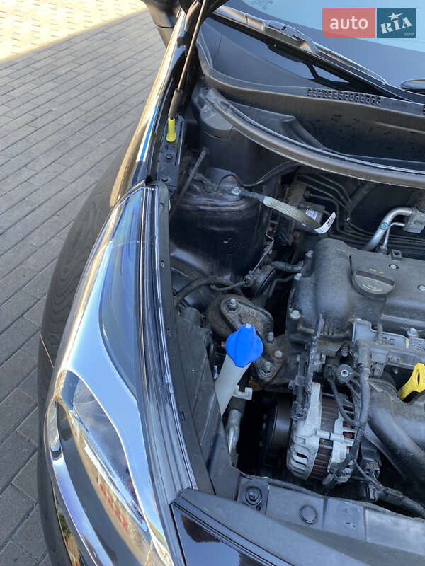 Седан Kia Rio 2017 в Лубнах