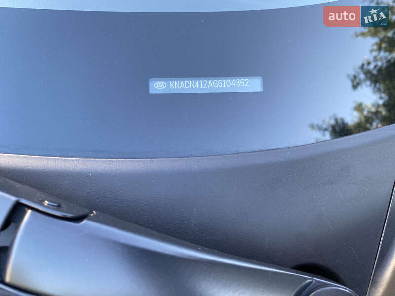 Седан Kia Rio 2017 в Лубнах