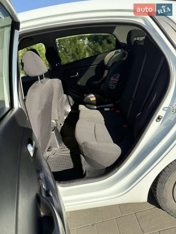 Седан Kia Rio 2012 в Хмельницком фото 15 Седан Kia Rio 2012 в Хмельницком