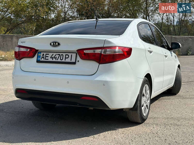 Седан Kia Rio 2012 в Днепре фото 7 Седан Kia Rio 2012 в Днепре