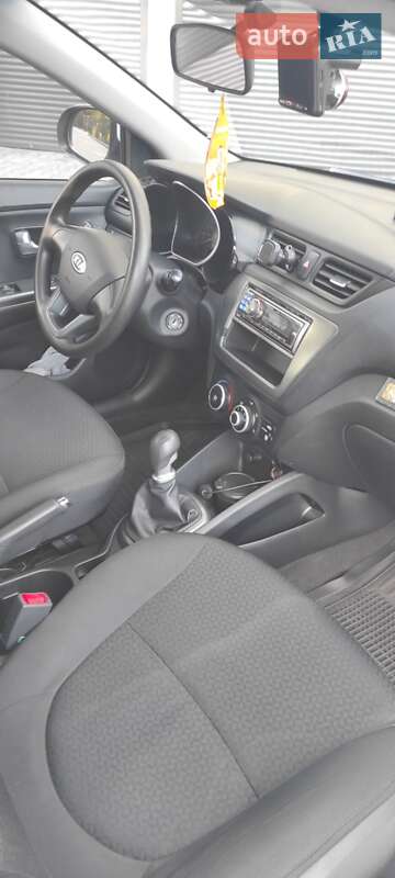 Седан Kia Rio 2012 в Хмельницькому