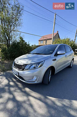 Хетчбек Kia Rio 2012 в Одесі