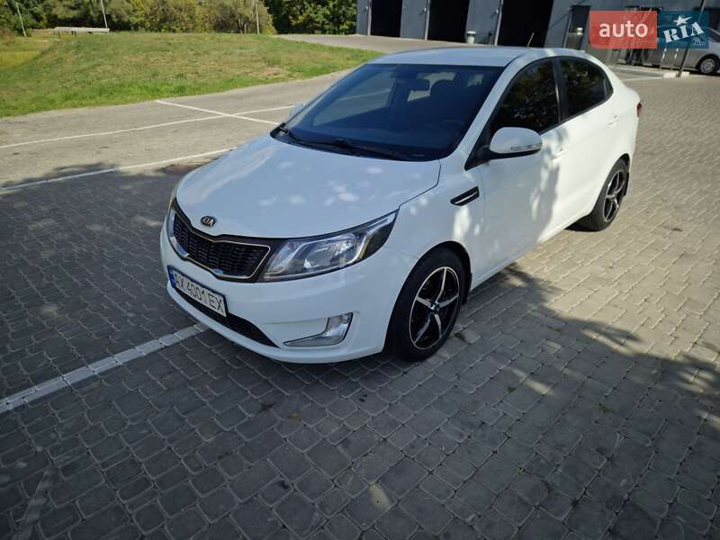 Kia Rio 2012