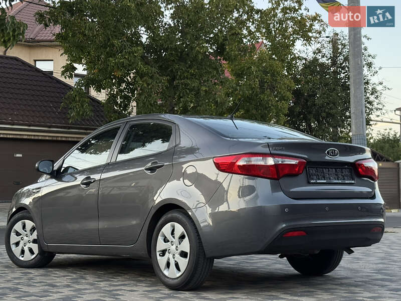 Седан Kia Rio 2012 в Одессе