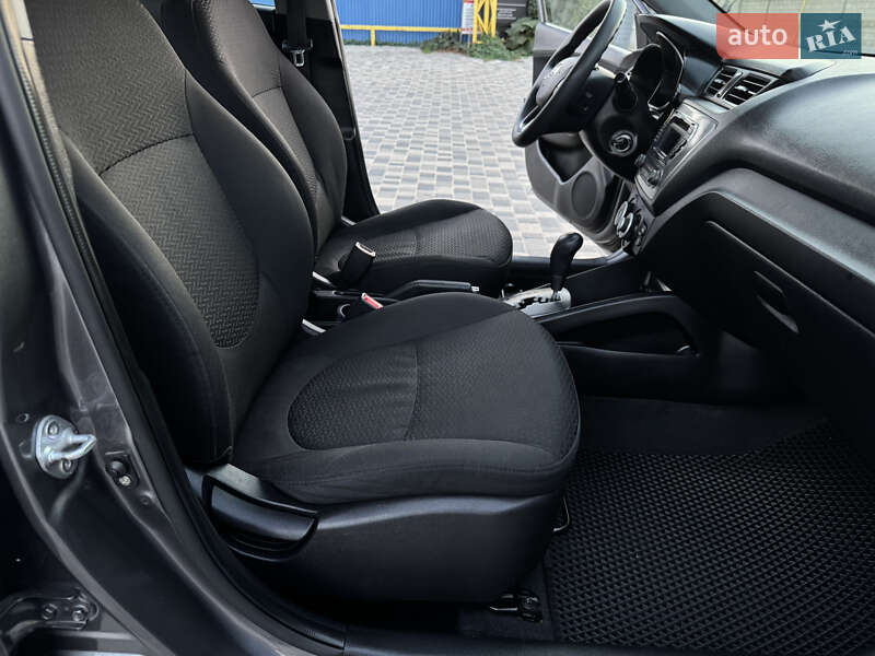 Седан Kia Rio 2012 в Одессе