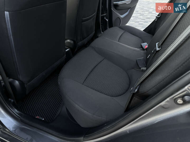 Седан Kia Rio 2012 в Одессе