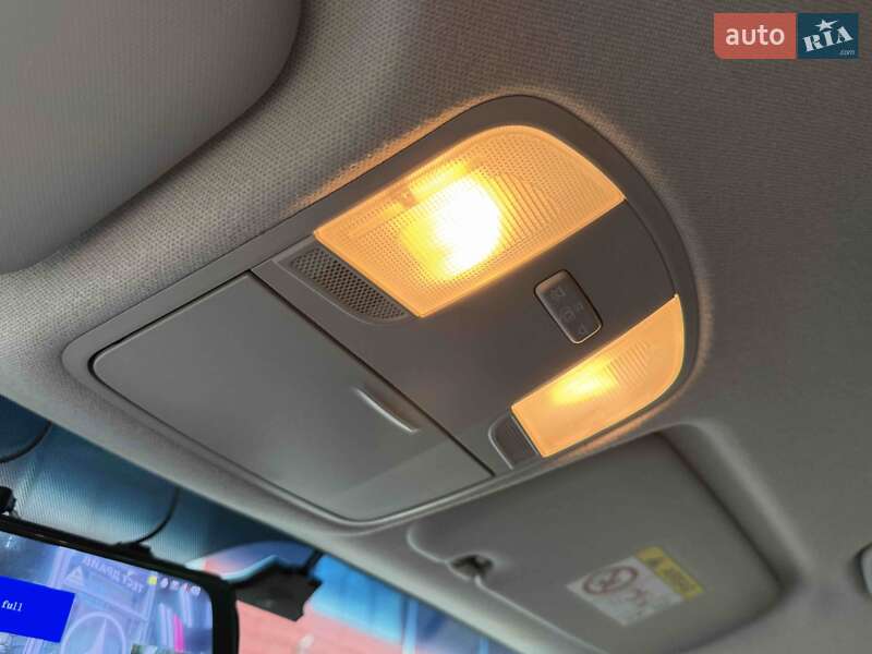 Хэтчбек Kia Rio 2018 в Львове