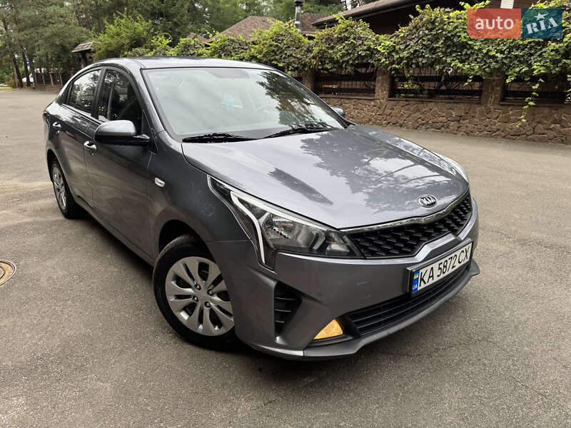 Kia Rio 2021 Kia Rio 2021