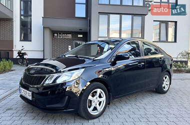 Седан Kia Rio 2012 в Львове