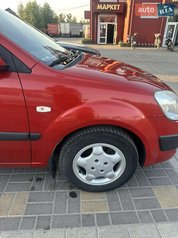 Хэтчбек Kia Rio 2006 в Рокитном фото 8 Хэтчбек Kia Rio 2006 в Рокитном