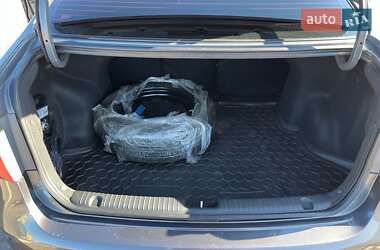 Седан Kia Rio 2013 в 