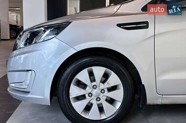 Седан Kia Rio 2012 в 