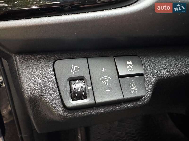 Хэтчбек Kia Rio 2018 в Киеве фото 14 Хэтчбек Kia Rio 2018 в Киеве