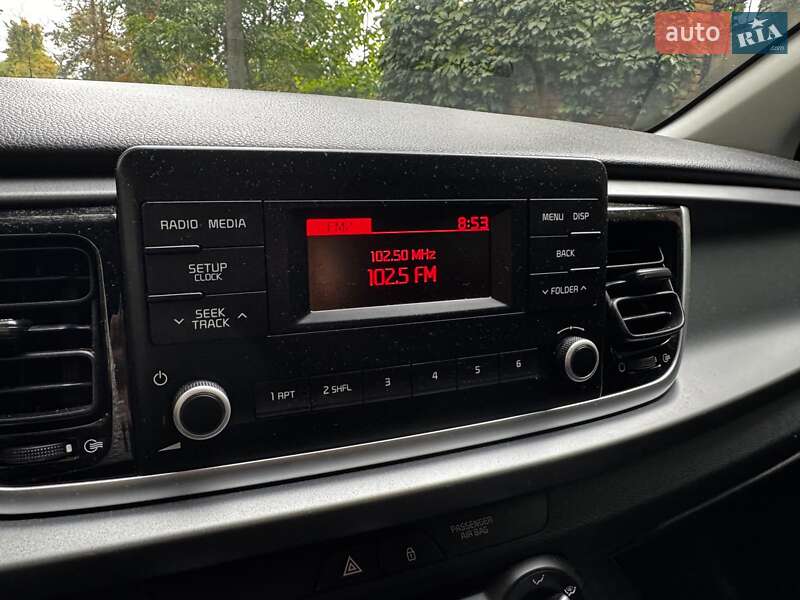 Хэтчбек Kia Rio 2018 в Киеве фото 17 Хэтчбек Kia Rio 2018 в Киеве