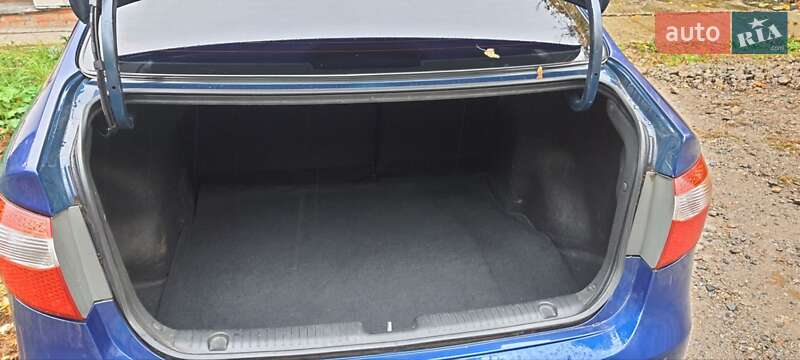 Седан Kia Rio 2013 в Харькове