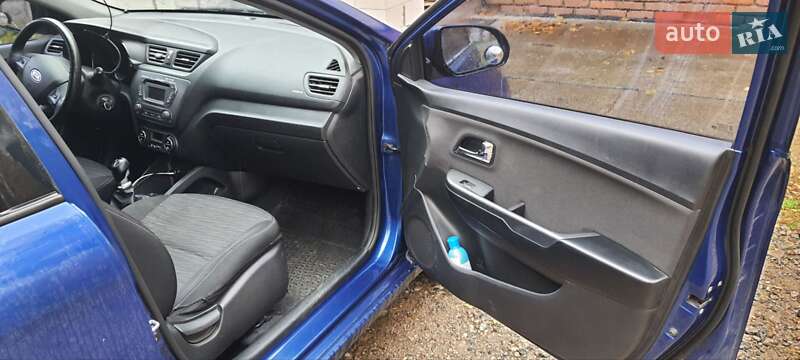 Седан Kia Rio 2013 в Харькове