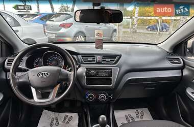 Седан Kia Rio 2012 в 