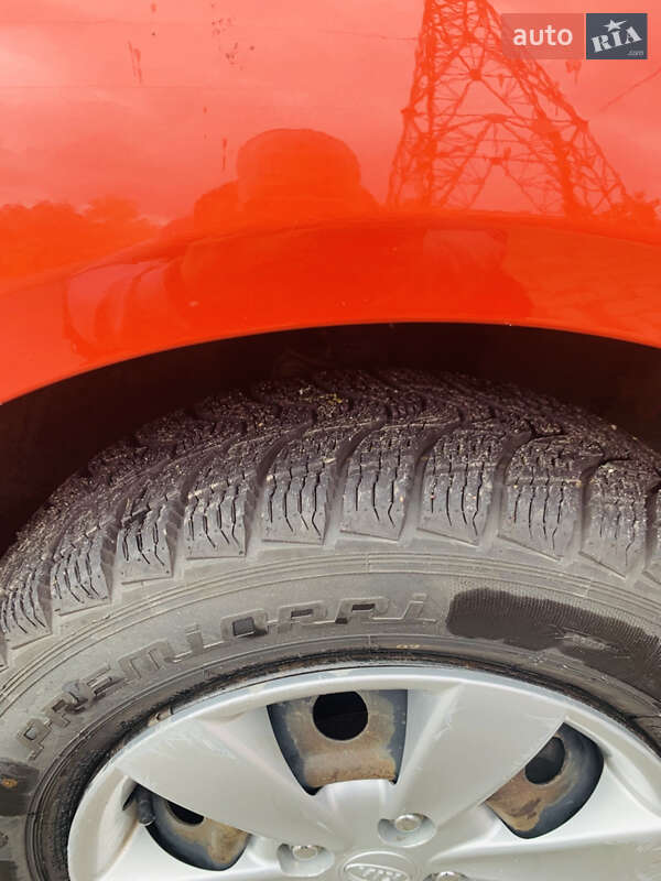 Хэтчбек Kia Rio 2007 в Николаеве