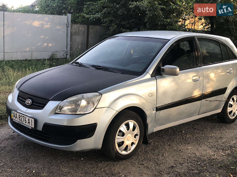 Хэтчбек Kia Rio 2006 в Кагарлыке фото 4 Хэтчбек Kia Rio 2006 в Кагарлыке