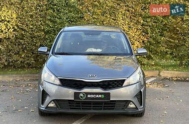 Седан Kia Rio 2021 в  фото 5 Седан Kia Rio 2021 в