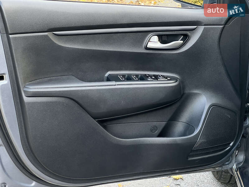 Седан Kia Rio 2021 в Києві