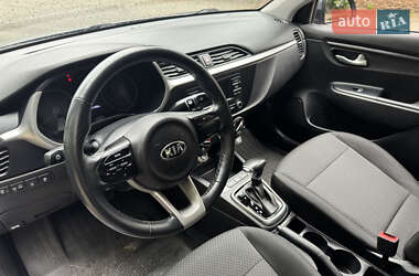 Седан Kia Rio 2021 в 