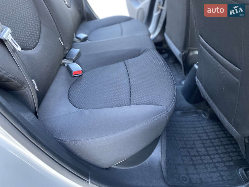 Седан Kia Rio 2014 в Вінниці фото 28 Седан Kia Rio 2014 в Вінниці