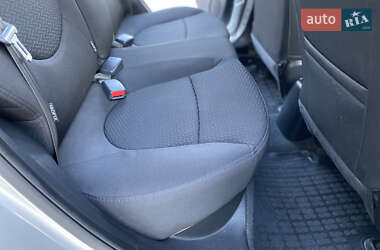 Седан Kia Rio 2014 в 