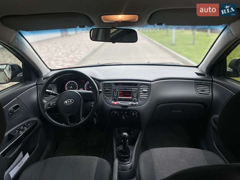 Хэтчбек Kia Rio 2011 в Днепре фото 16 Хэтчбек Kia Rio 2011 в Днепре