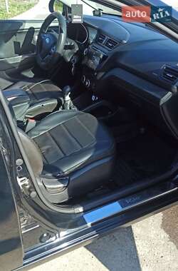 Седан Kia Rio 2011 в 