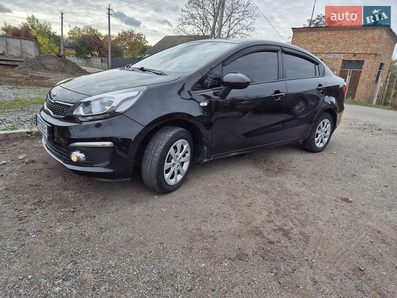 Седан Kia Rio 2017 в Охтирці фото 13 Седан Kia Rio 2017 в Охтирці