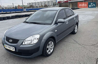 Седан Kia Rio 2009 в Харькове