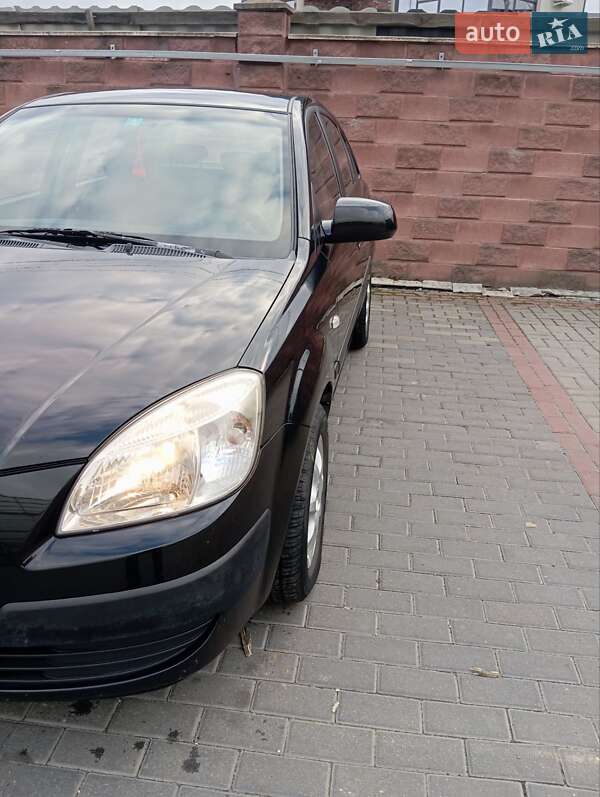 Хетчбек Kia Rio 2007 в Рівному фото 5 Хетчбек Kia Rio 2007 в Рівному
