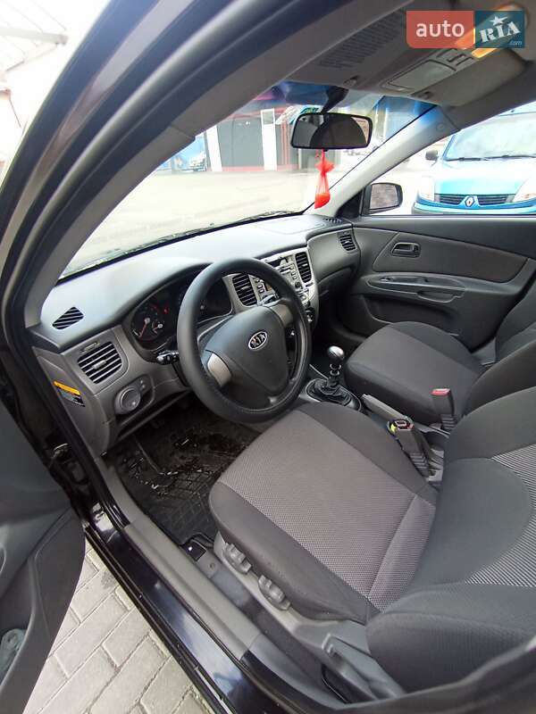 Хетчбек Kia Rio 2007 в Рівному фото 55 Хетчбек Kia Rio 2007 в Рівному